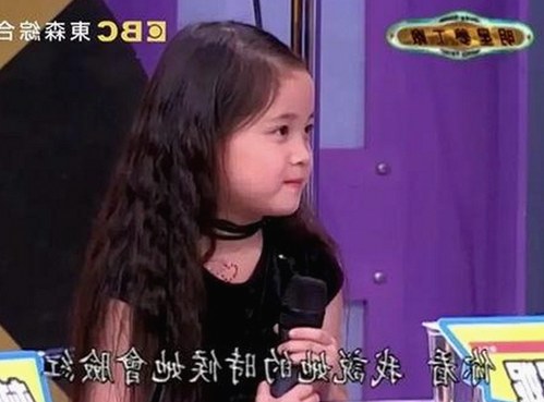 揭秘娱乐圈内幕：豆花视频官方版下载带你了解最新动态