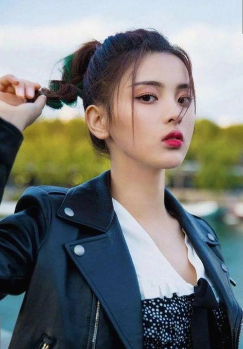 爱液官方官方版：从最新版本到热门娱乐资源的全面解析