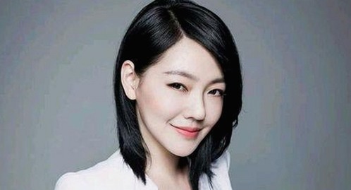 娱乐吃瓜君戏精：想要xx免费官方版的最新动态分析