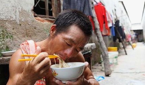 探索爱液官方网站winall：最新动态与平台特点分析