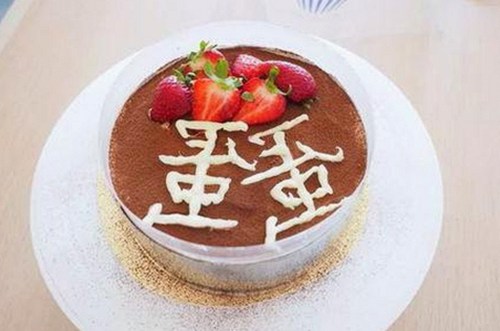 爱液官方免费版最新动态：用户体验与下载资源分析