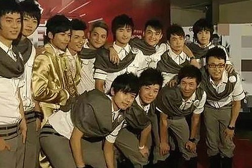 18馃埐安装包下载：最新版本与热门资源解析