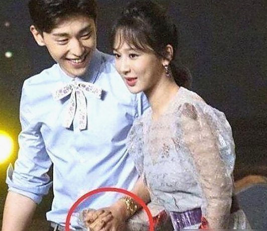 爱液视频免费版官方版：探索最新成人内容与应用下载动态