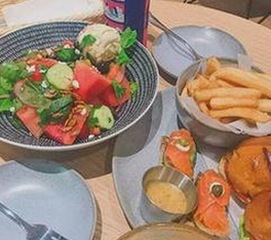 详解51吃瓜网最新版下载及相关资源推荐