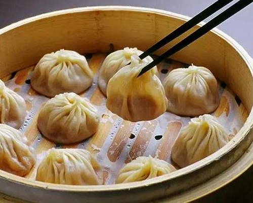已满十八免费高清完整版电视剧官方版下载：探索内容背后的法律与选择